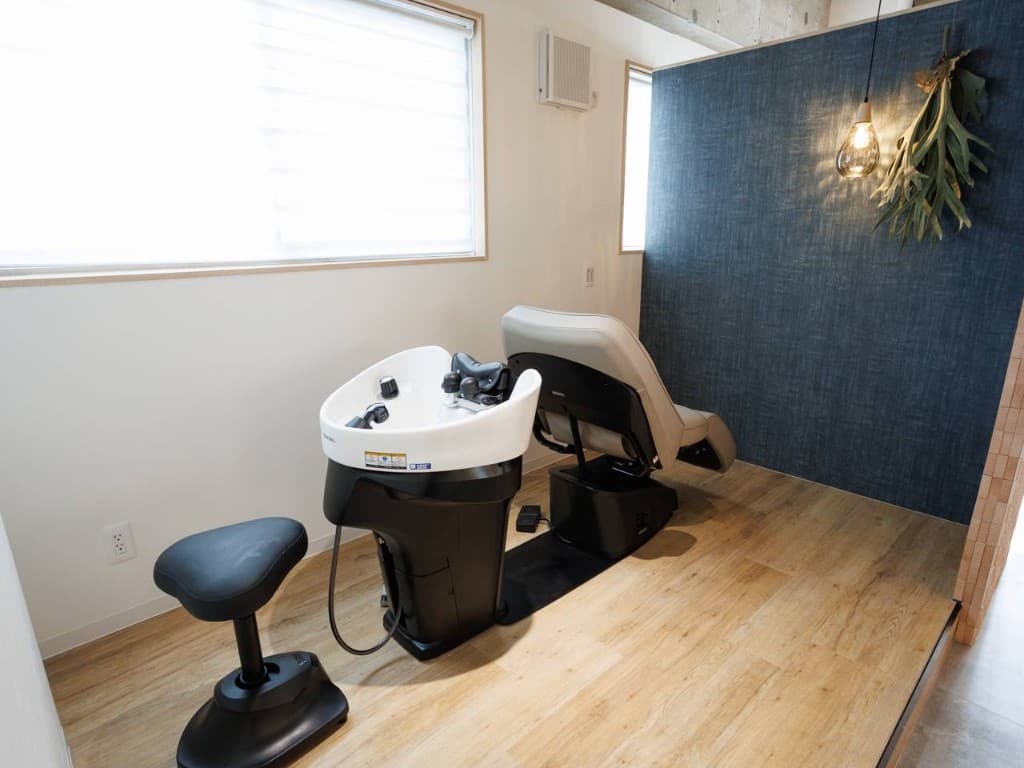 美容室新装工事（Lume hair & relax 様） - 10